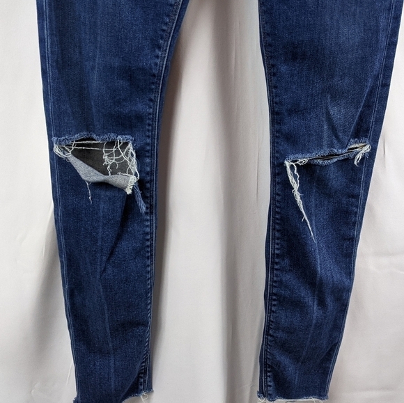 Asos Denim Destroyed Cropped Skinny Jeans Sz 26 - Picture 3 of 9